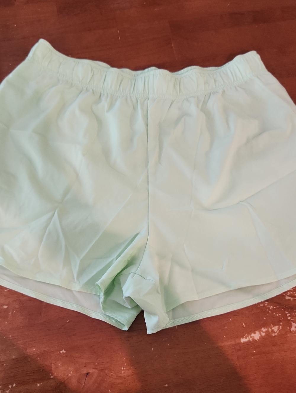 Gymshark Essential Loose Training Shorts in Bright Greenish-Yellow Lightweight M